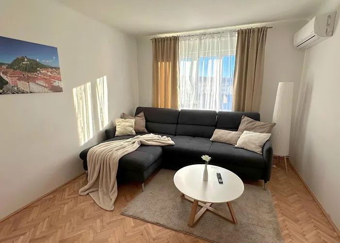 Murcity - Where Comfort Meets Flair Apartmán